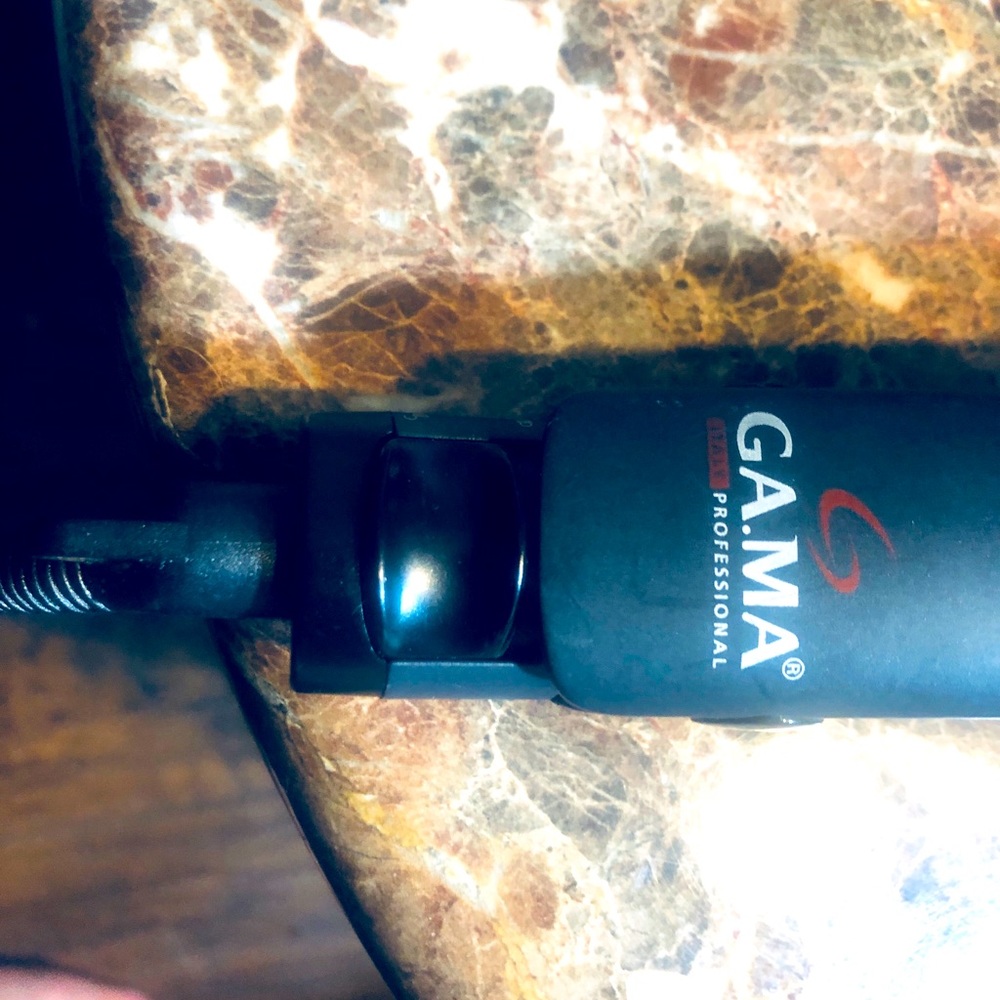 Gama tourmaline straightener, used.